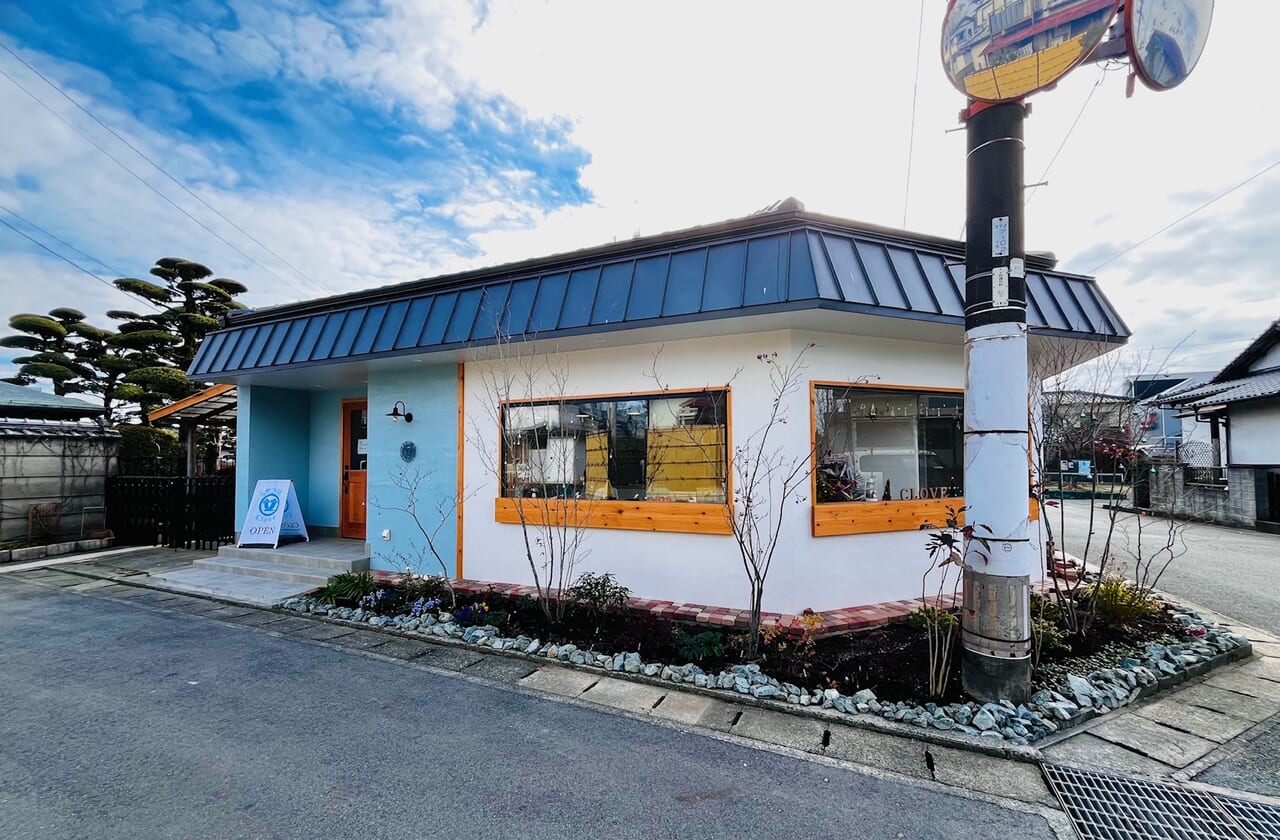 12月19日みやま市瀬高町にオープンした焼き菓子メインのお菓子屋さん「おやつ屋Clove」