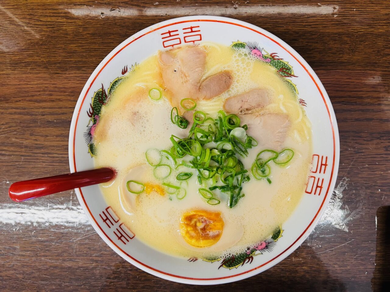 2025年3月13日に大牟田にオープンした六ちゃんラーメン