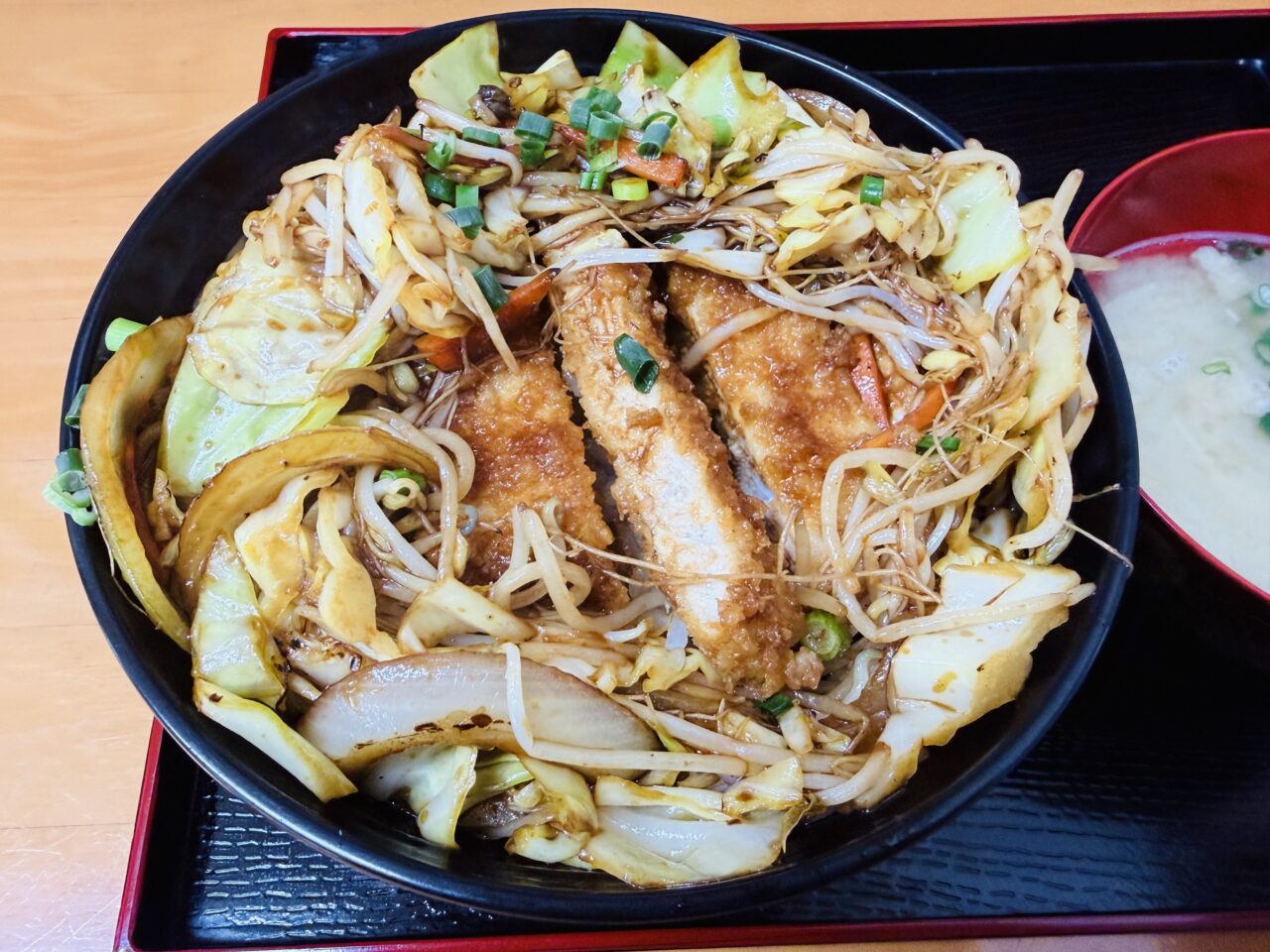 大牟田の三池食堂のソースかつ丼