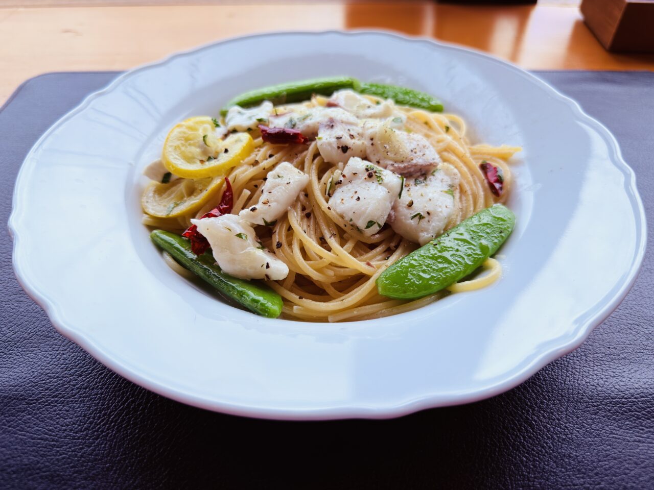 2026年にオープン4周年を迎えるみやまのCEDAR レザー&カフェ